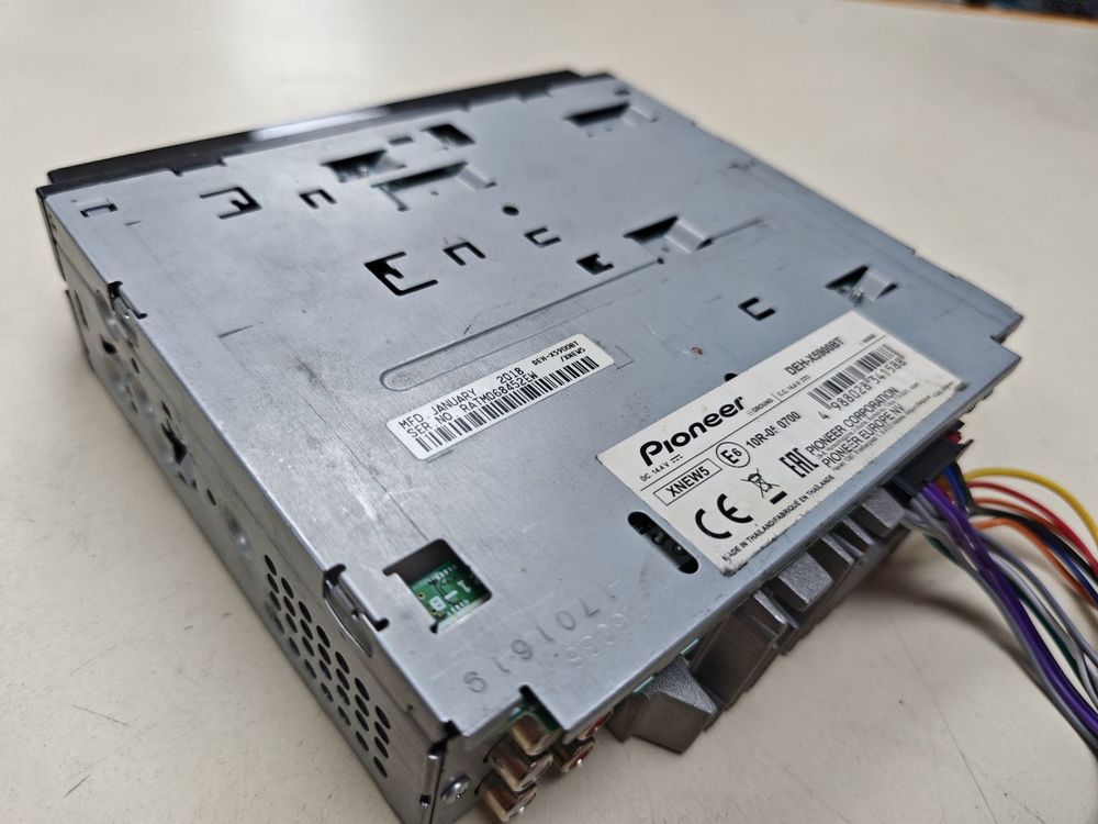 Автомагнитола Pioneer DEH-X5900BT
