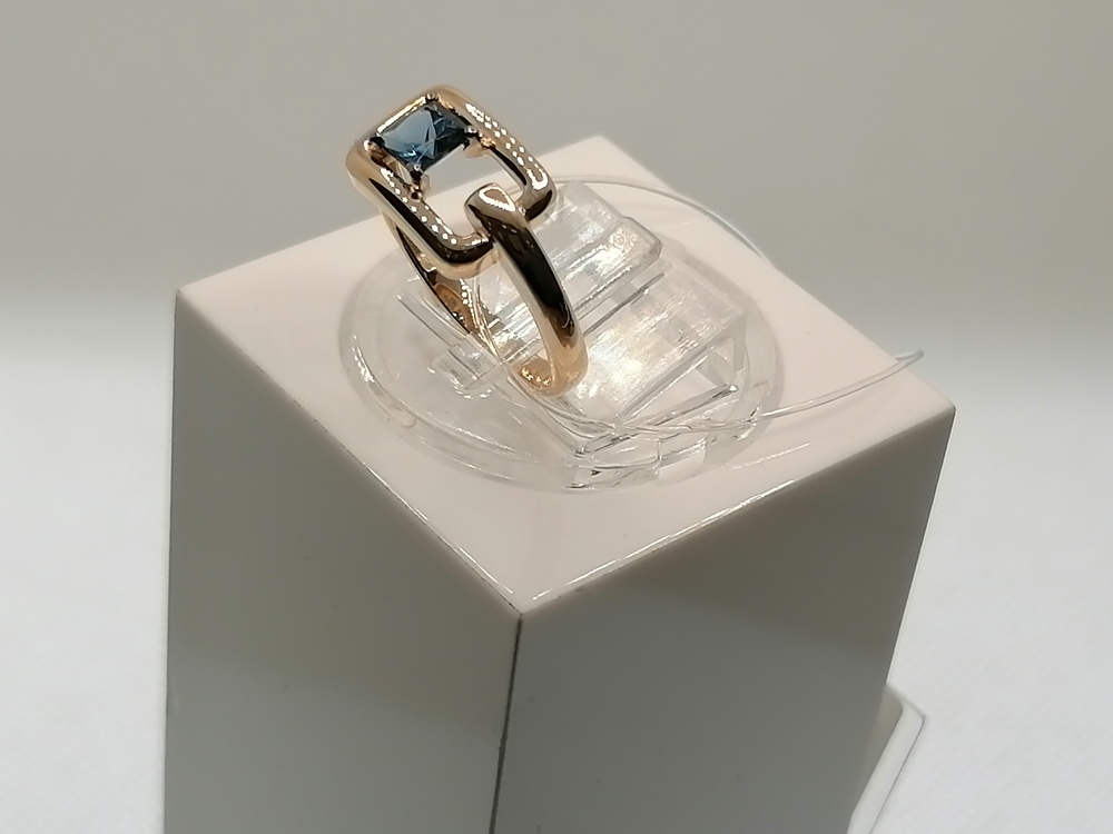 КОЛЬЦО ЛОНДОН ТОПАЗ (Au 585)