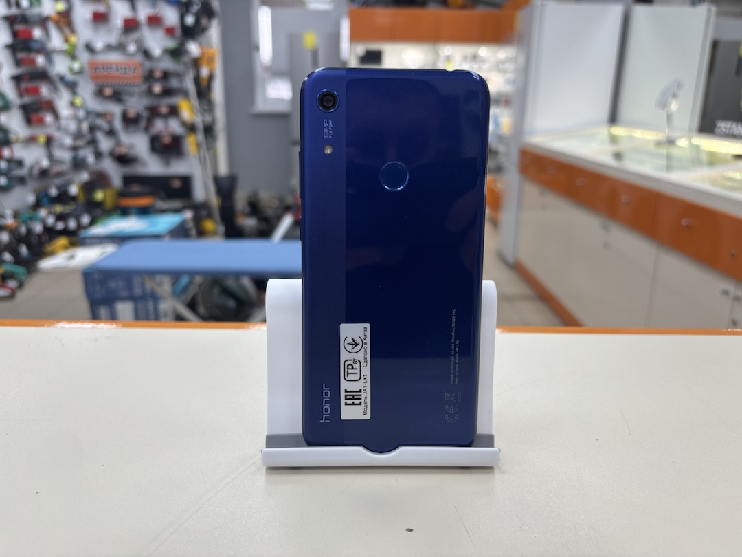 Смартфон Honor 8A 2/32