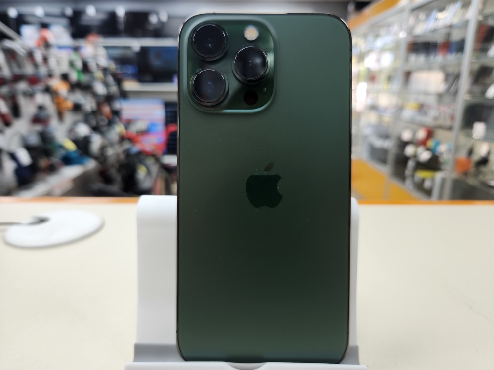 Смартфон Apple iPhone 13 Pro 128Gb