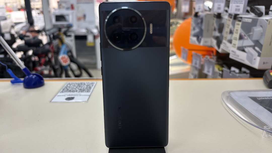 Смартфон Tecno Spark 20 Pro+ 8/256