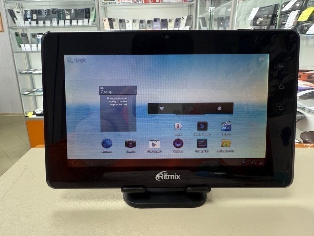 Планшет Ritmix RMD-725