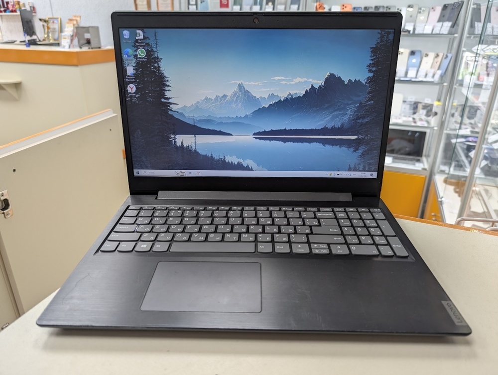 Ноутбук Lenovo; Pentium 5405U, Нет, 6 Гб, 240 Гб, Нет