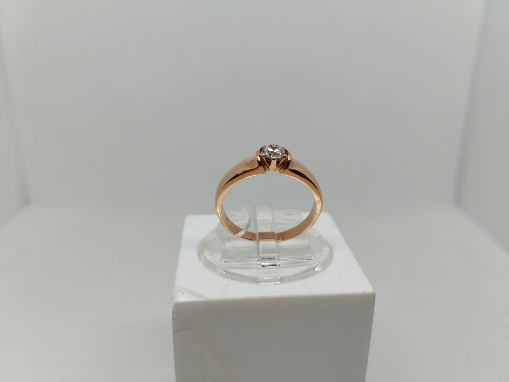 КОЛКМ585 КОЛЬЦО С КАМНЕМ (Au 585)