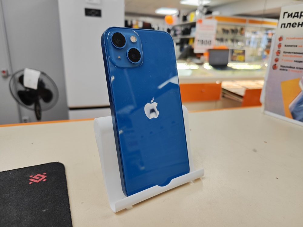 Смартфон Apple iPhone 13 128Gb