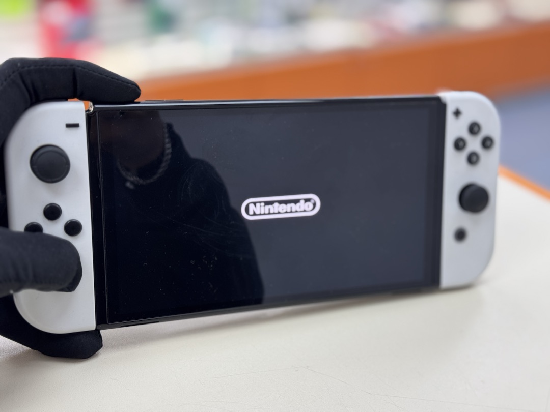 Игровая приставка Nintendo Switch Oled