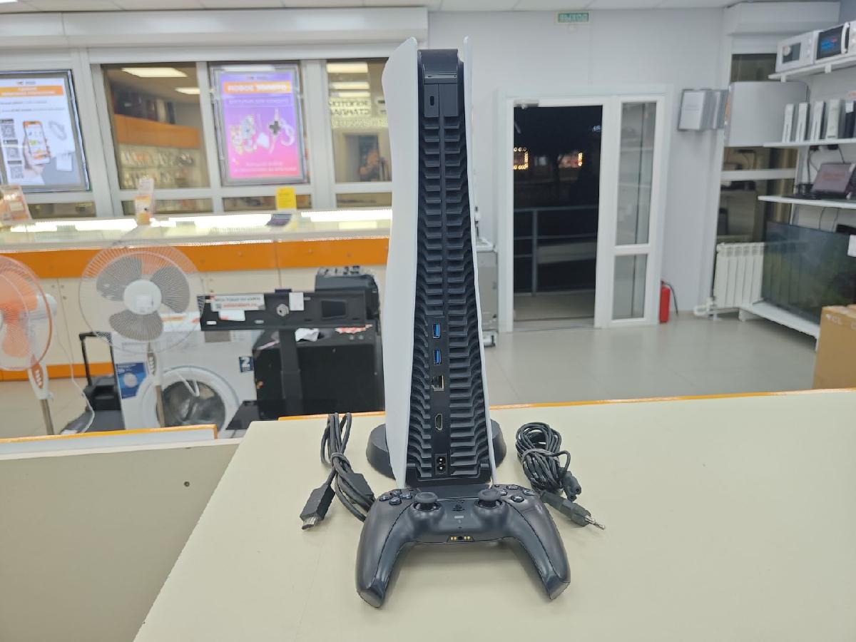 Игровая приставка PlayStation 5 825Gb (С дисководом)