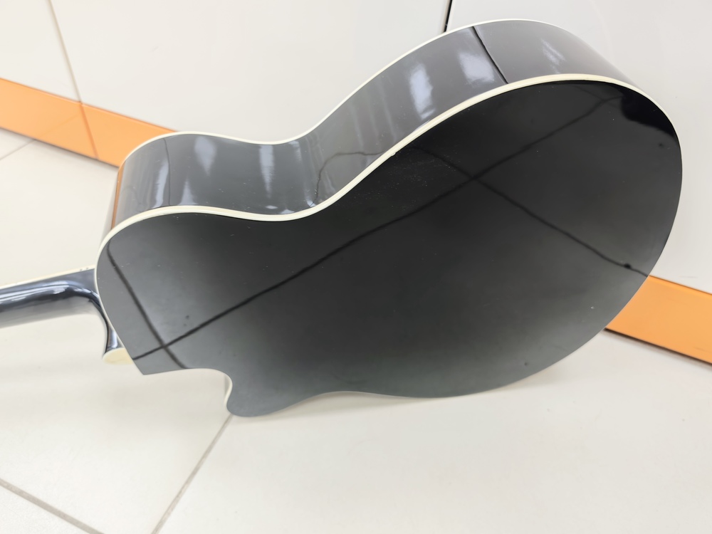 Гитара акустическая Elitaro E4040 Wave