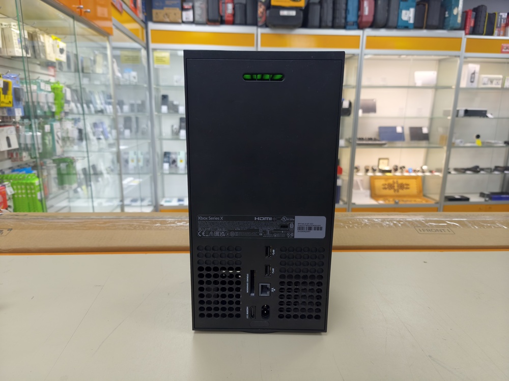 Игровая приставка Xbox Series X 1Tb