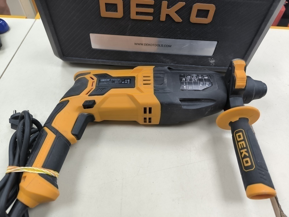 Перфоратор Deko ZKH1000W