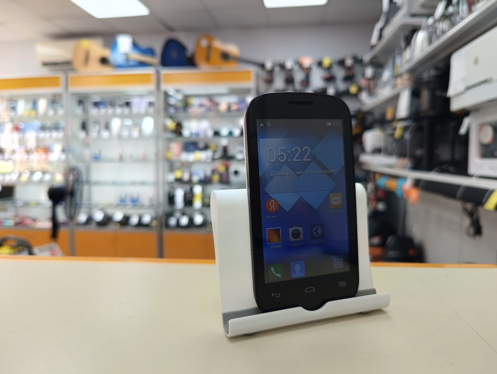 Смартфон Alcatel 4032D