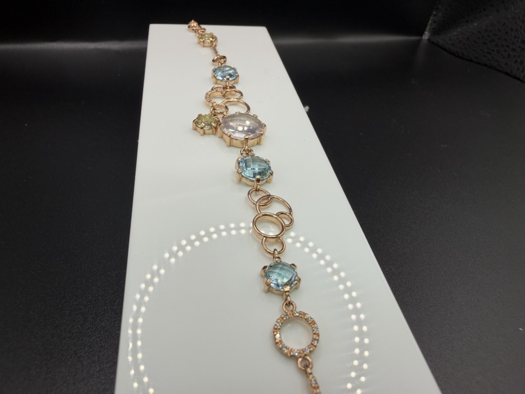 Б585 БРАСЛЕТ С КАМНЯМИ (Au 585)