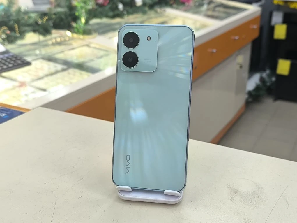 Смартфон Vivo Y36 8/256