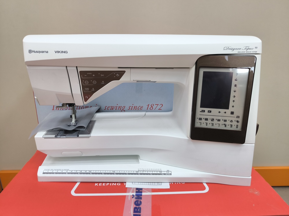 Швейная машина Husqvarna Desinger Topaz 50