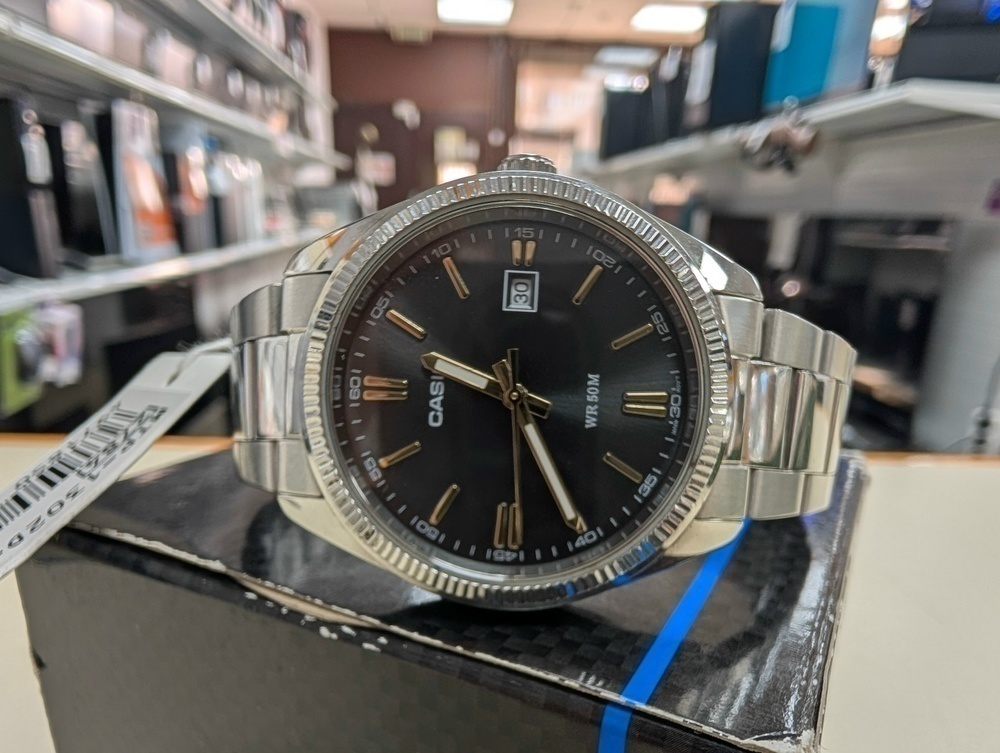 Часы наручные Casio MTP-1302