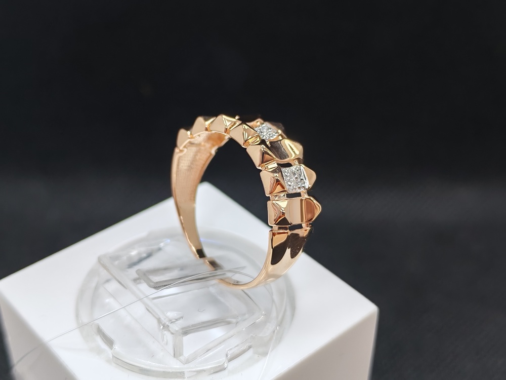 КОЛЬЦО С КАМНЯМИ (Au 585)