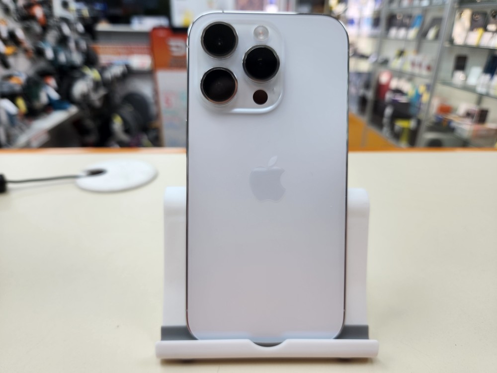 Смартфон Apple Iphone 14 Pro 256Gb eSIM