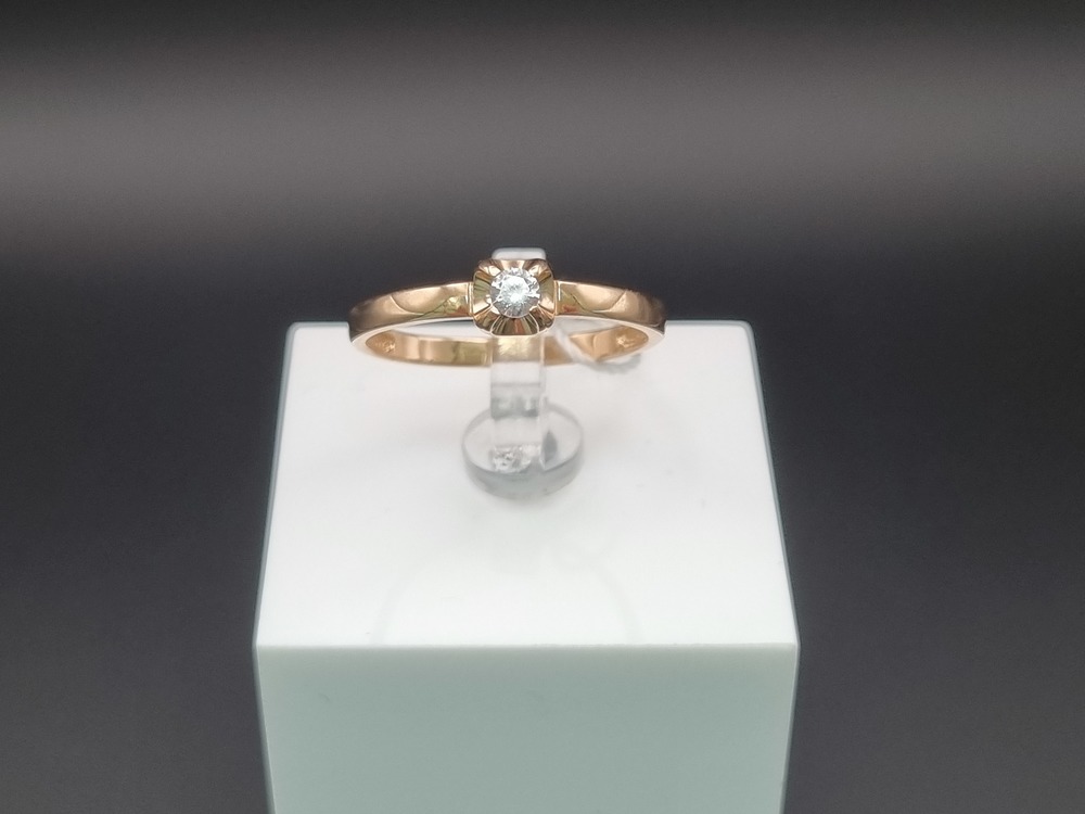 КОЛКМ585 КОЛЬЦО С КАМНЕМ (Au 585)