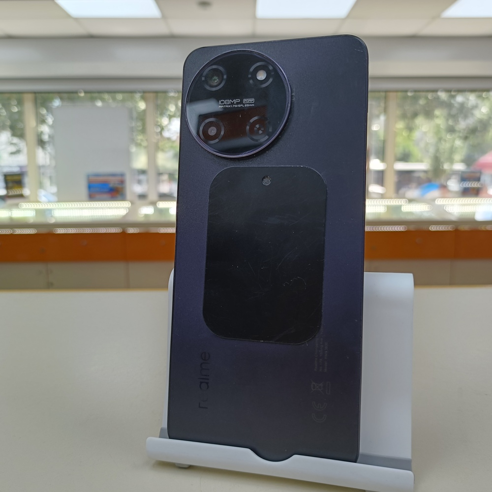 Смартфон Realme 11 8/256
