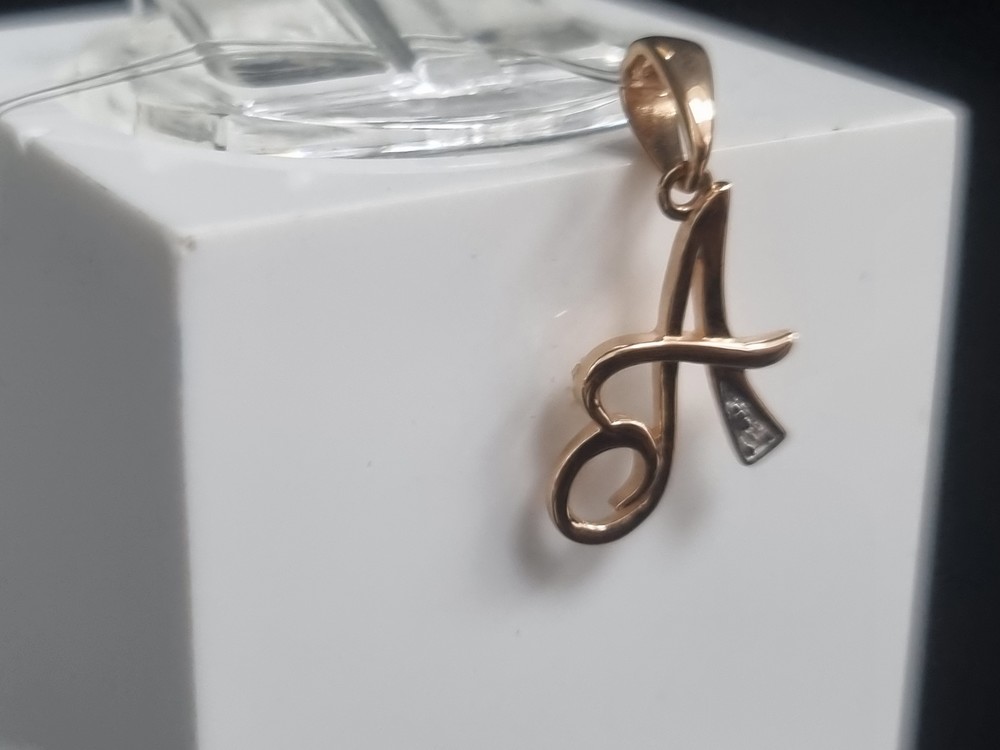 ПОДВЕСКА БУКВА А с камнем (Au 585)