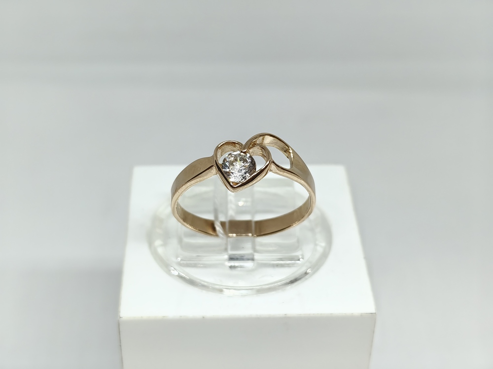 КОЛКМ585 КОЛЬЦО С КАМНЕМ (Au 585)