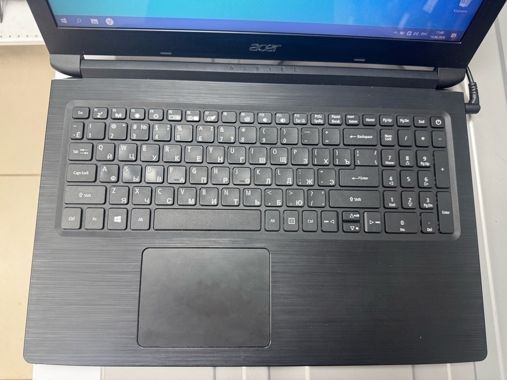 Ноутбук Acer; Ryzen 5 3500U, Radeon 530, 6 Гб, Нет, 1 Tb