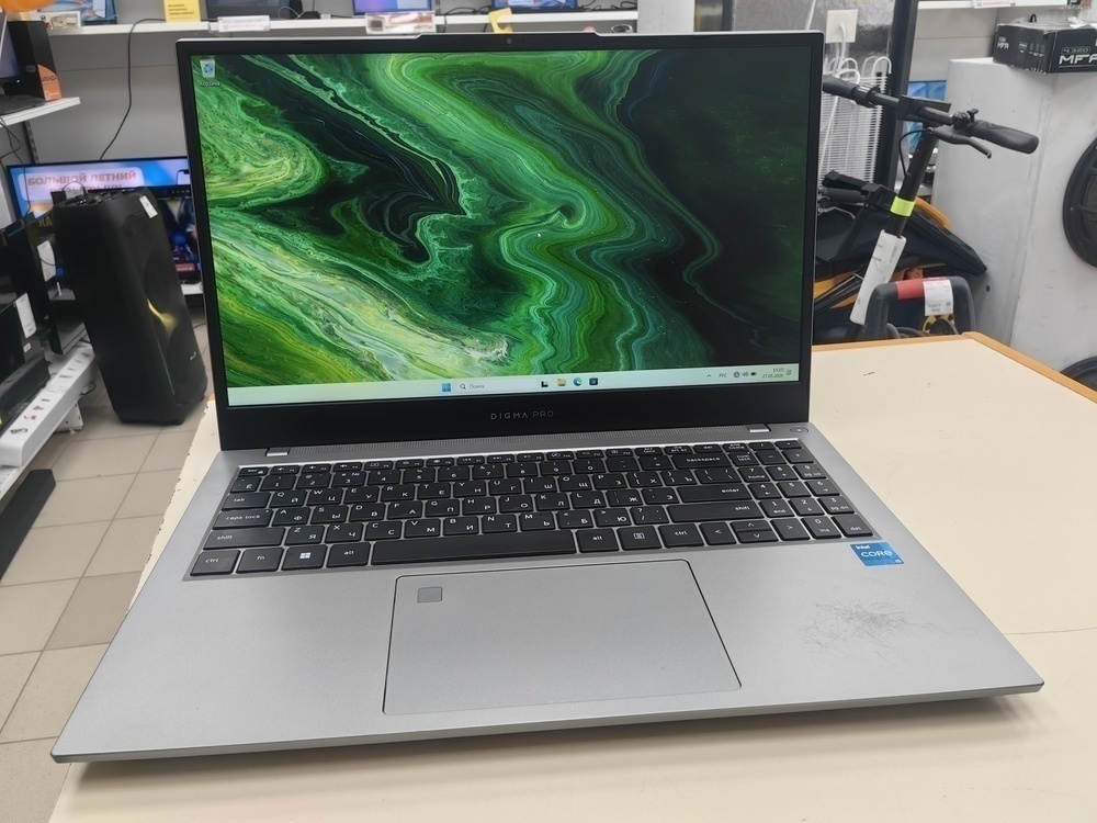 Ноутбук DIGMA; Core i5-1235U,  Intel(R) Graphics, 16 Гб, 500 Гб, Нет
