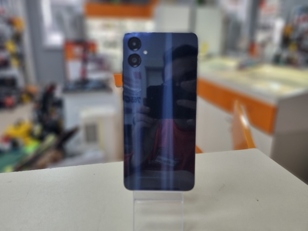 Смартфон Samsung Galaxy A05 4/64