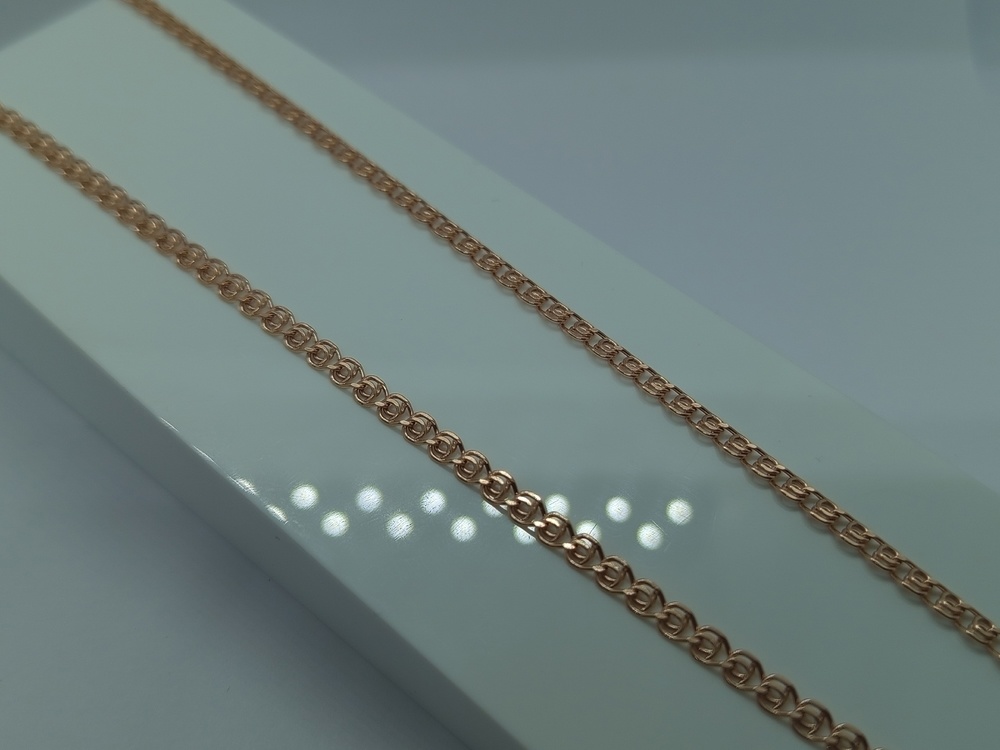 ЦЕПЬ ПУСТОТЕЛАЯ Лав (Au 585)