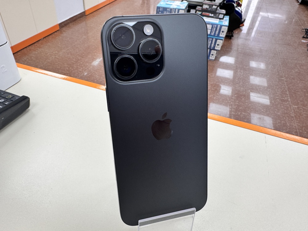 Смартфон Apple Iphone 16 Pro Max 256Gb