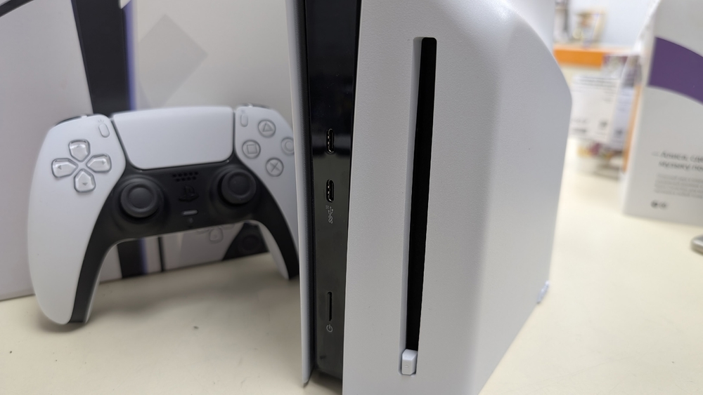 Игровая приставка PlayStation 5 Slim 1TB (С дисководом)