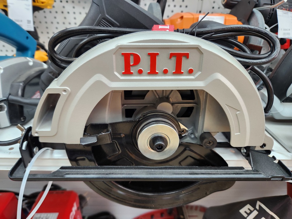 Дисковая пила P.I.T. PKS185-C4