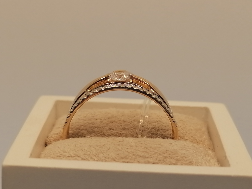 51-110-00646-1 КОЛЬЦО С КАМНЕМ (Au 585)