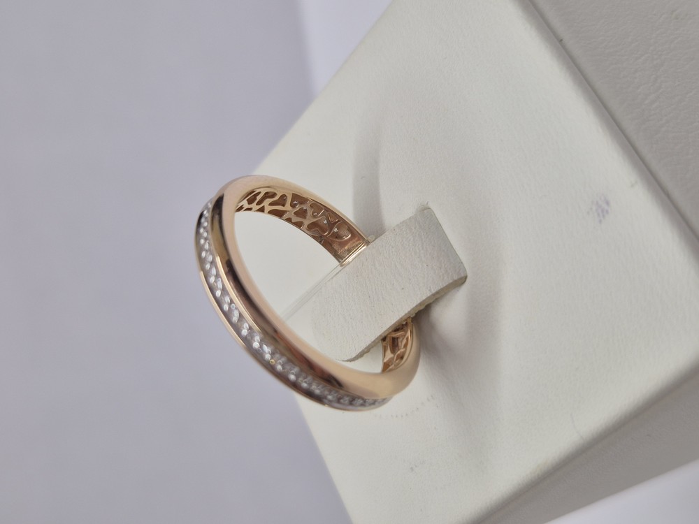 КОЛЬЦО С КАМНЯМИ (Au 585)