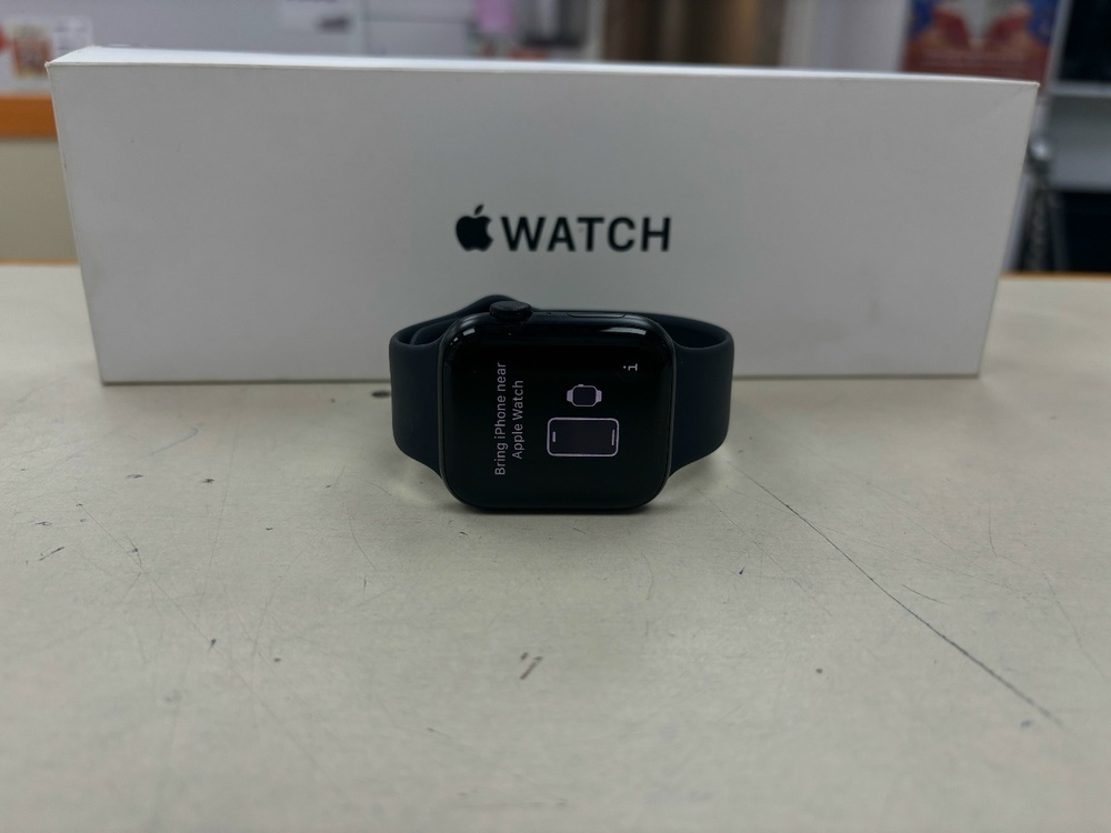 Смарт-часы Apple Watch SE 2022 44mm
