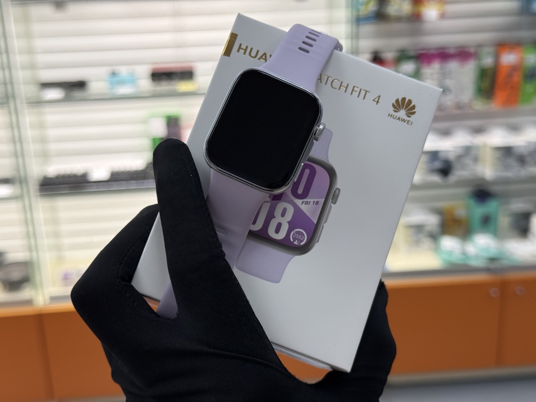 Смарт-часы Huawei WATCH FIT 4