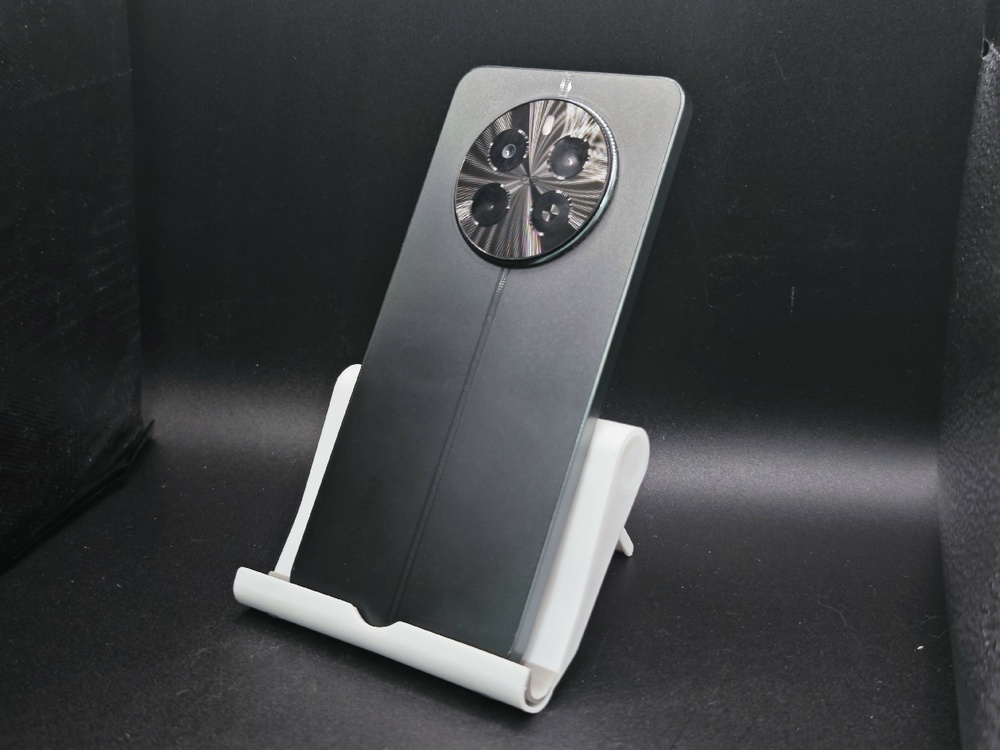Смартфон Realme 12 8/256