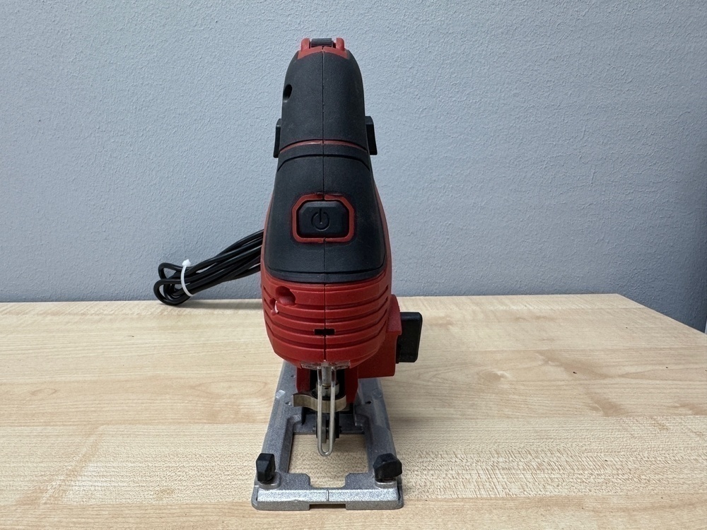 Лобзик Elitech ПЛ 0810МЛЭ