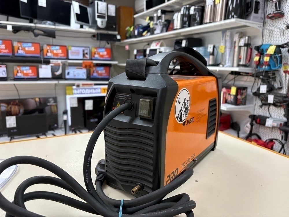 Сварочный аппарат Jasic PRO TIG 200 DSP