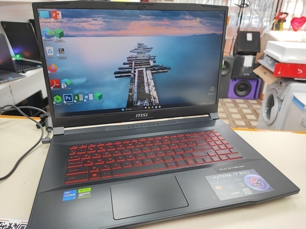 Ноутбук MSI; Intel Core i7-12650H, GeForce RTX 3050, 16 Гб, 500 Гб, Нет