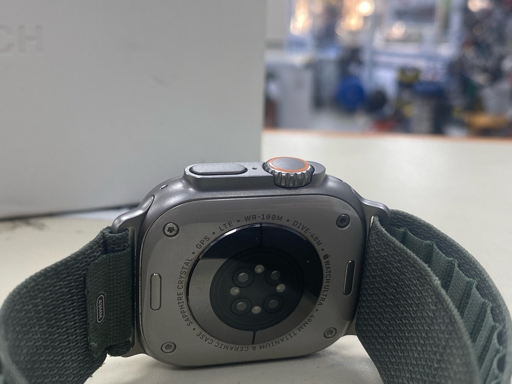 Смарт-часы Apple Watch Ultra 49mm