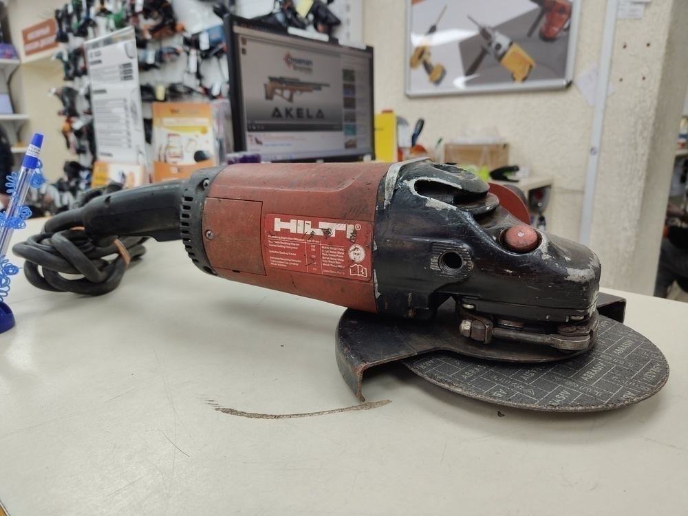 Угловая шлифмашина Hilti AG 230S