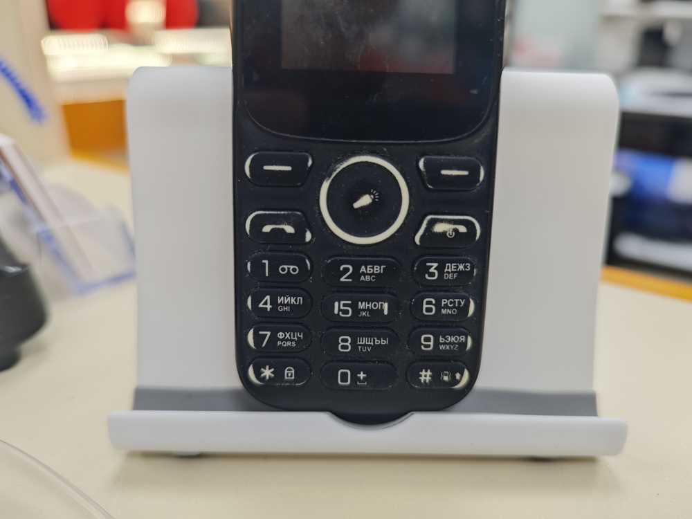 Мобильный телефон Fly F+ S286