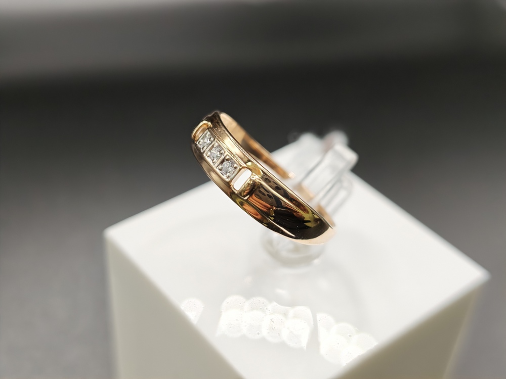 КОЛКМИ585 КОЛЬЦО С КАМНЯМИ (Au 585)