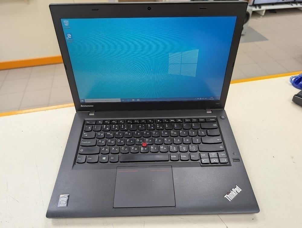 Ноутбук Lenovo ThinkPad T440; Core i3-4010U, HD Graphics famile, 4 Гб, Нет, 500 Гб