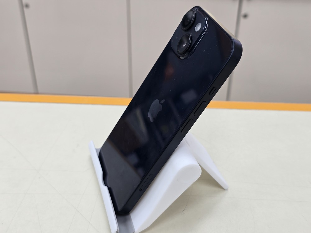 Смартфон Apple Iphone 14 128Gb