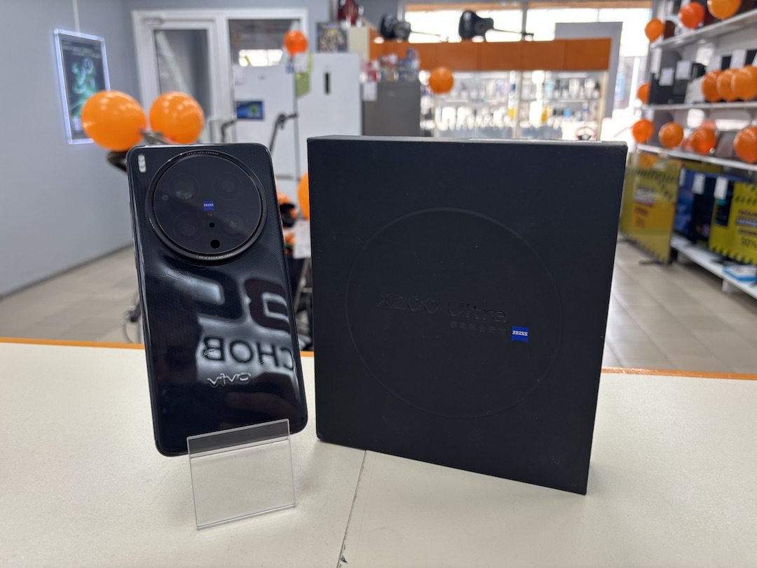 Смартфон Vivo X200 Ultra 16/512