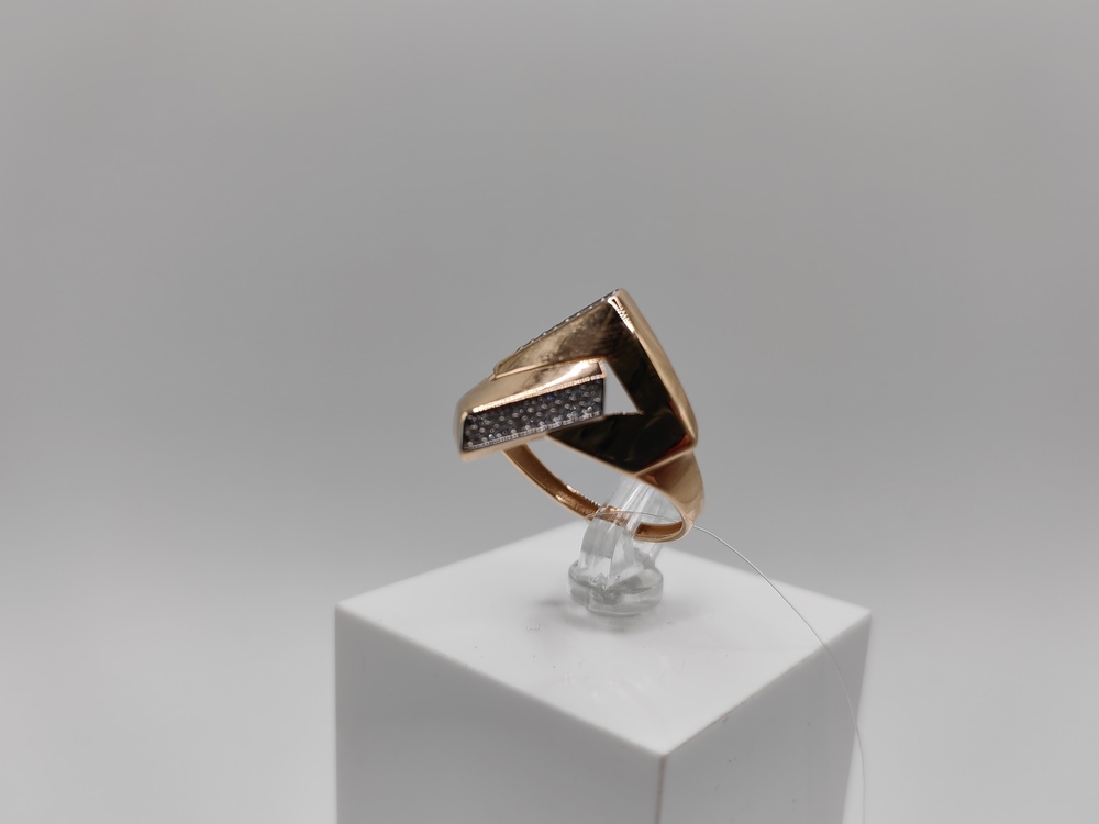 КОЛЬЦО С КАМНЯМИ (Au 585)