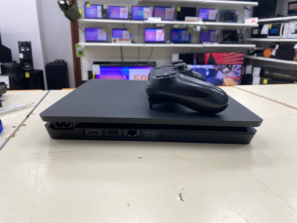 Игровая приставка PlayStation 4 Slim 500GB