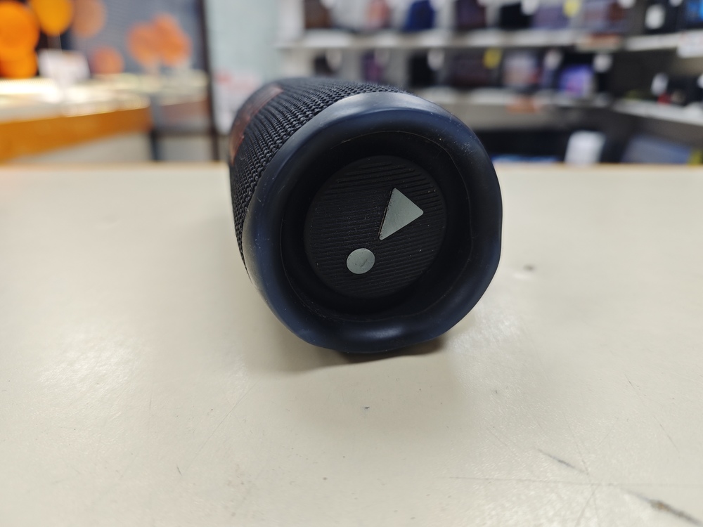 Портативная акустика JBL Flip 6;